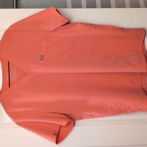 Figs Chisec Three Pocket Scrub Top